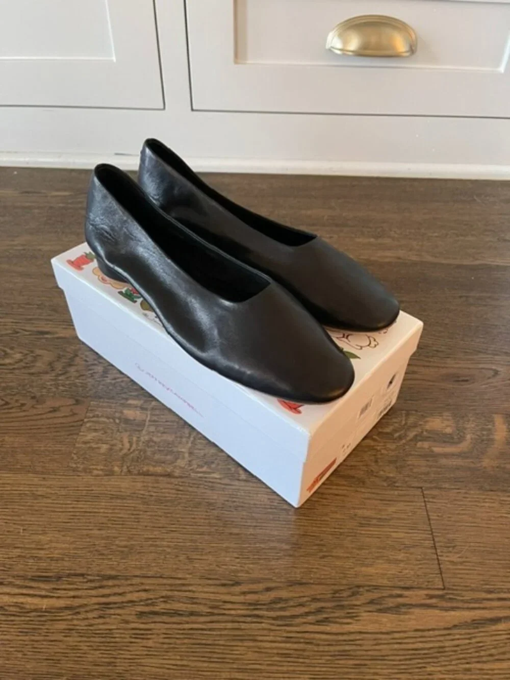 Jeffrey Campbell Trustee Black Leather High Vamp Ballet Glove Flats 9 NIB